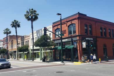 Los Angeles: Old Pasadena Food Tasting Walking Tour