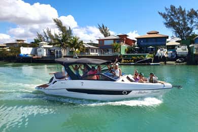Búzios: Speedboat tour of 2 islands and 11 beaches