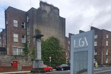 Limerick: Frank McCourt's Angela's Ashes Walking Tour