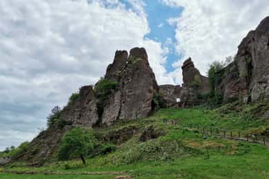 Excursión de un día a las Rocas de Belogradchik y la Cueva de Venetsa desde Sofía