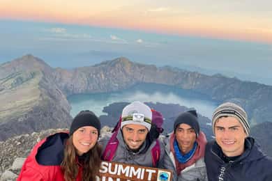 Mount Rinjani Trekking: 2D/1N Hike To Summit 3726m Full View