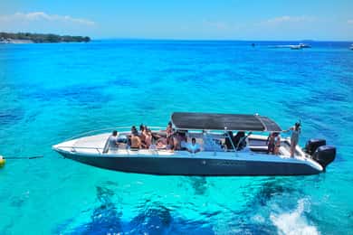 Cholon Forever Boat Party