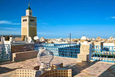 Guided tour of the Medina of Tunis & Tunisian street food tasting