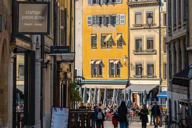Geneva: City Highlights Walking Tour with a Private Guide