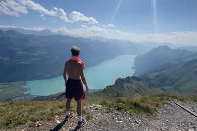 Brienz: Summit the Brienzer Rothorn with a Swiss Triathlete