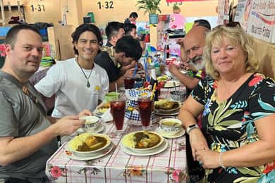 Antigua: Discover Flavors and Souvenirs at The Main Market