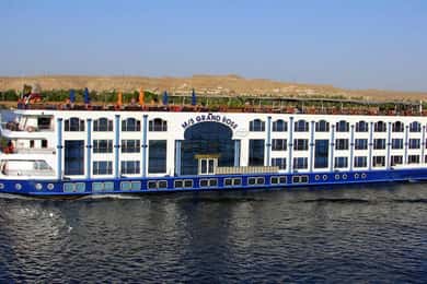 Van Aswan:4 Dagen Nijlcruise Luxor Abu Simbel & Luchtballon