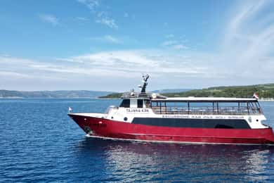 Krk: Bootsfahrt nach Rab & Pag mit Sightseeing & Schwimmen