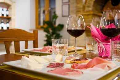 Marche: Tasting and Tour of Local Wines and Tastes at D'Erasmo Winery