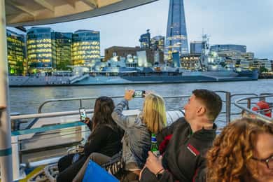London: Geisterspaziergang und Bootsfahrt auf der Themse