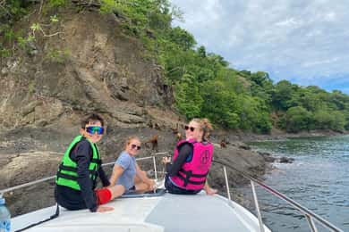 From Jacó: Isla Tortuga Small-group Adventure Tour