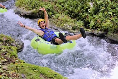 Ocho Rios: White River Valley Zipline & Tubing Adventure