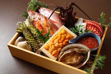 Fukuoka: Sushi Making Experience
