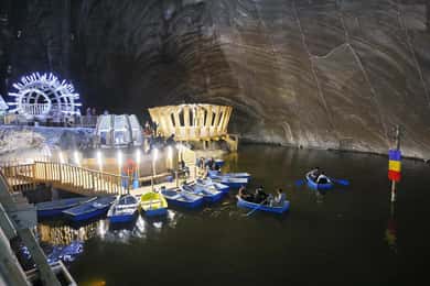 Salzbergwerk Turda: 1 Tag Autotour ab Oradea