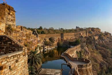 Udaipur: Guided Day Trip to Chittorgarh Fort