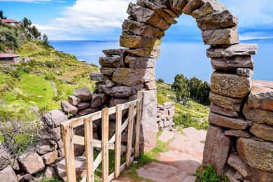 From Cusco: Route of the Sun 2D-1N/Uros and Taquile Islands