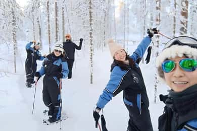 Rovaniemi: Snöskovandring på Vikaköngäs & grillning