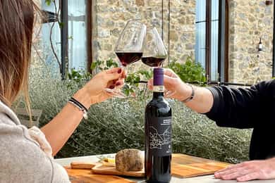 Wine Tasting in Toscana with Priority Access