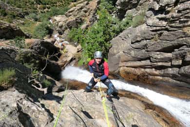 Madrid: Tour particular de Canyoning com transporte