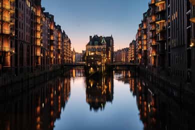 Visita guidata della Speicherstadt di Amburgo: magazzini, porto franco e duty free