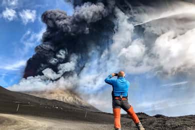 De Etna: Trek naar 3000m met kabelbaan en jeep