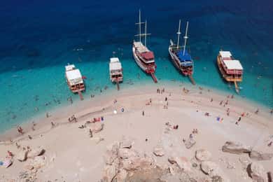 Antalya: Suluada Island Boat Trip with Lunch & Hotel Pickup