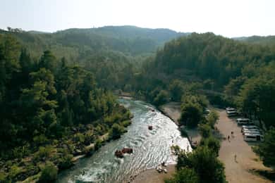 Yan taraf: Köprülü Kanyon Ziyareti w/ Nehir Kenarında Öğle Yemeği & Karşılama