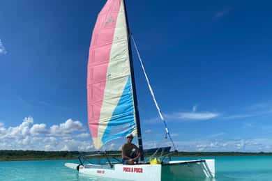 Bacalar: Salpa con un catamarano Hobie Cat