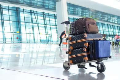 Calgary Airport: Luggage Storage at the Arrival Level