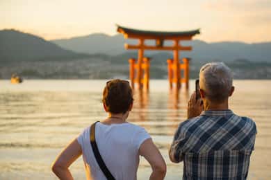 Hiroşima Feribotla Miyajima Özel Kültür Turu