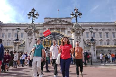 Royal Walking Tour and Buckingham Palace Audio Tour
