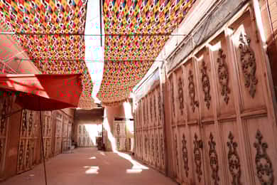 Kashgar Xinjiang: Old City, Livestock Market, Food & Culture