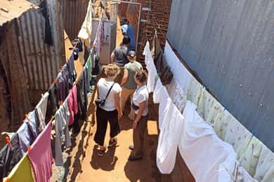 Nairobi: Kibera Slum Tour with Local Social Entrepreneurs