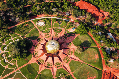 Passeio guiado a pé por Auroville