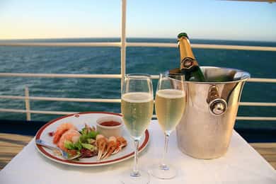 Sydney Harbour: 3-timmars lunchkryssning med levande musik