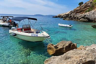 Korčula - Private Boat Tour - Swimming & Snorkeling