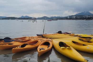 Discover the Hidden Beauty of Sai Kung: A Kayaking Adventure