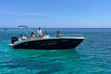 Palermo: Mondello Boat Tour con snack e snorkeling