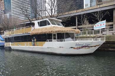 Chicago: Chicago River Mimosa n' Bloody Mary Cruise