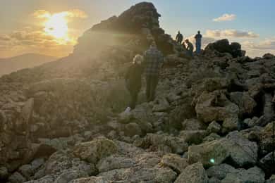 Fuerteventura: Twilight Volcano Hike with Sunset & Moonrise