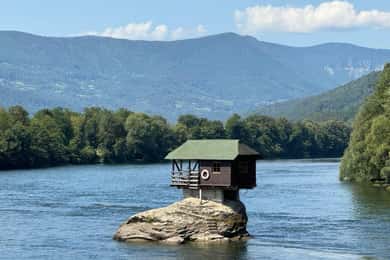 Belgrad: Das Beste des Westens (Drina-Haus, Drvengrad und Sargan 8)