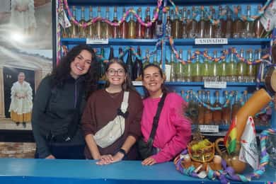 Sucre: Night Walking Tour in the Old City (with 3 drinks)