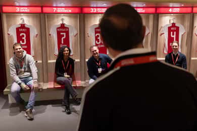 Visite guidée du stade Johan Cruijff ArenA avec boisson et écharpe
