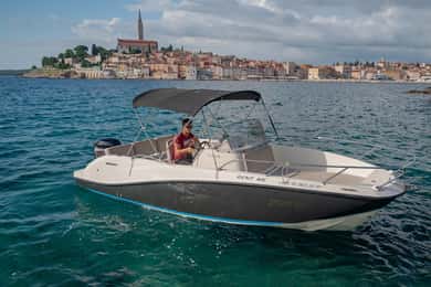 Quicksilver 675 båtuthyrning i Rovinj