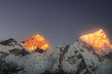 Nepal: Centro de Información de Viajes de Lujo y Permisos para Zonas Restringidas
