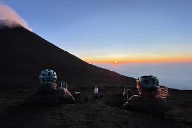 Sicilia: tour en bicicleta eléctrica al amanecer por la cima del monte Etna