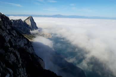 Tour a pie por la Roca Superior