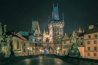 Praga: Excursão a pé ao Mercado Mágico de Natal com um local