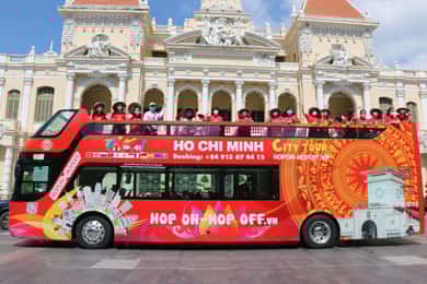 Tour in autobus Hop-on Hop-off di Ho Chi Minh City con spettacolo Chao