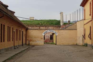 Udflugt til koncentrationslejren i Terezin